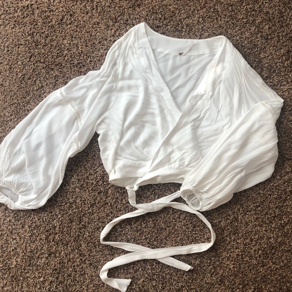 Free People white cropped shirt